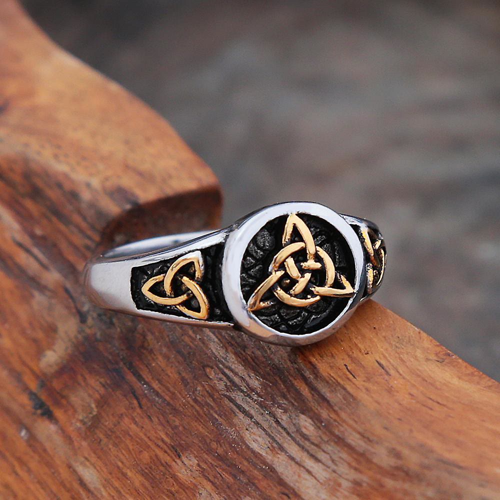 Vintage Triangle Viking Ring