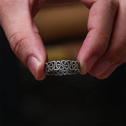Nordic Triquetra Triangle Concise Ring