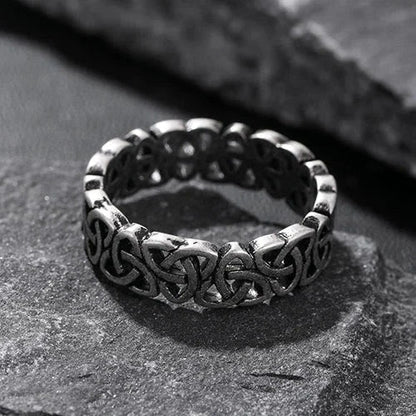 Nordic Triquetra Triangle Concise Ring
