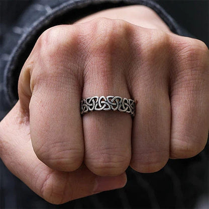 Nordic Triquetra Triangle Concise Ring