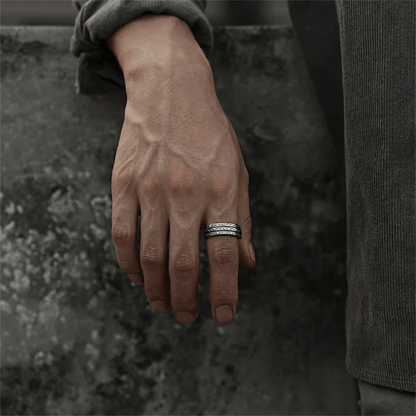 Hand Carved Leaf Pattern Ring