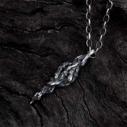 Irregular Vine Thorn Necklace