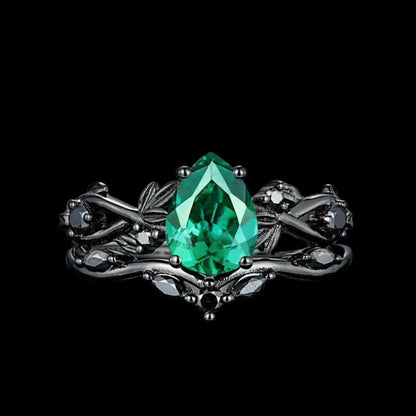 Drop Of Yggdrasil Two Piece Ring Set