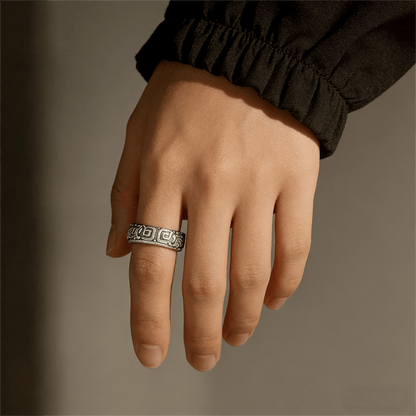 Intricate Rune Labyrinth Interlock Ring
