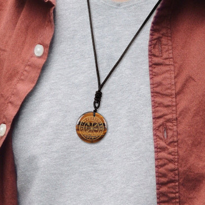 Vegvisir Rune Guidance Crystal Necklace