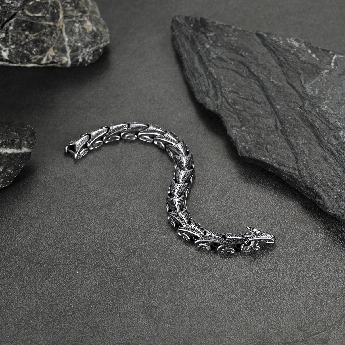 Chunky Dragon Chain Bracelet for Men in Stainless Steel