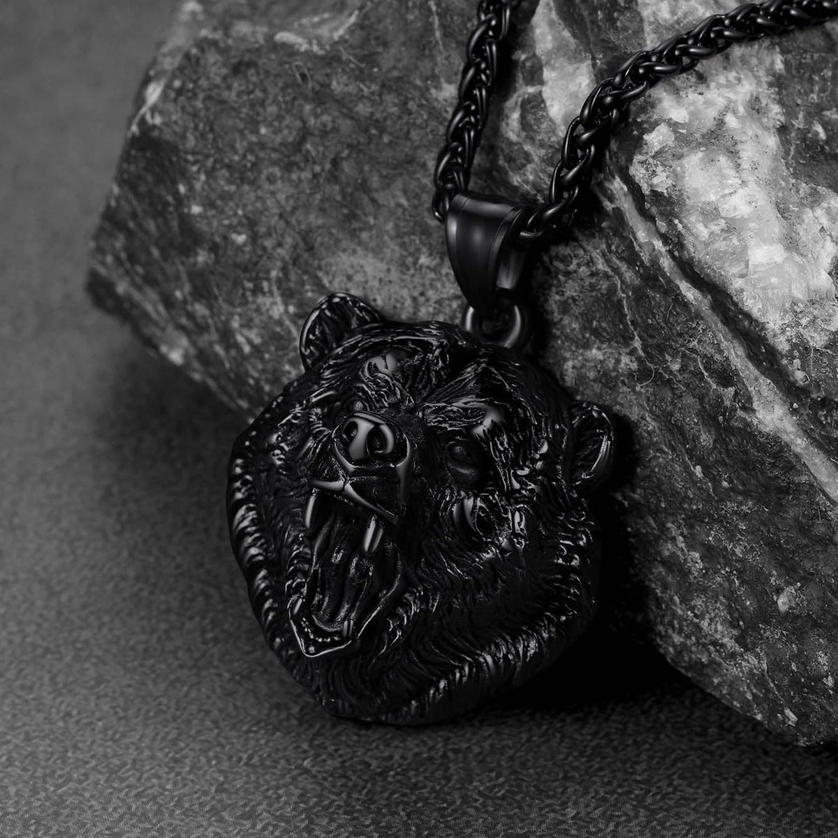 Wild Roaring Bear Head Pendant Necklace for Men